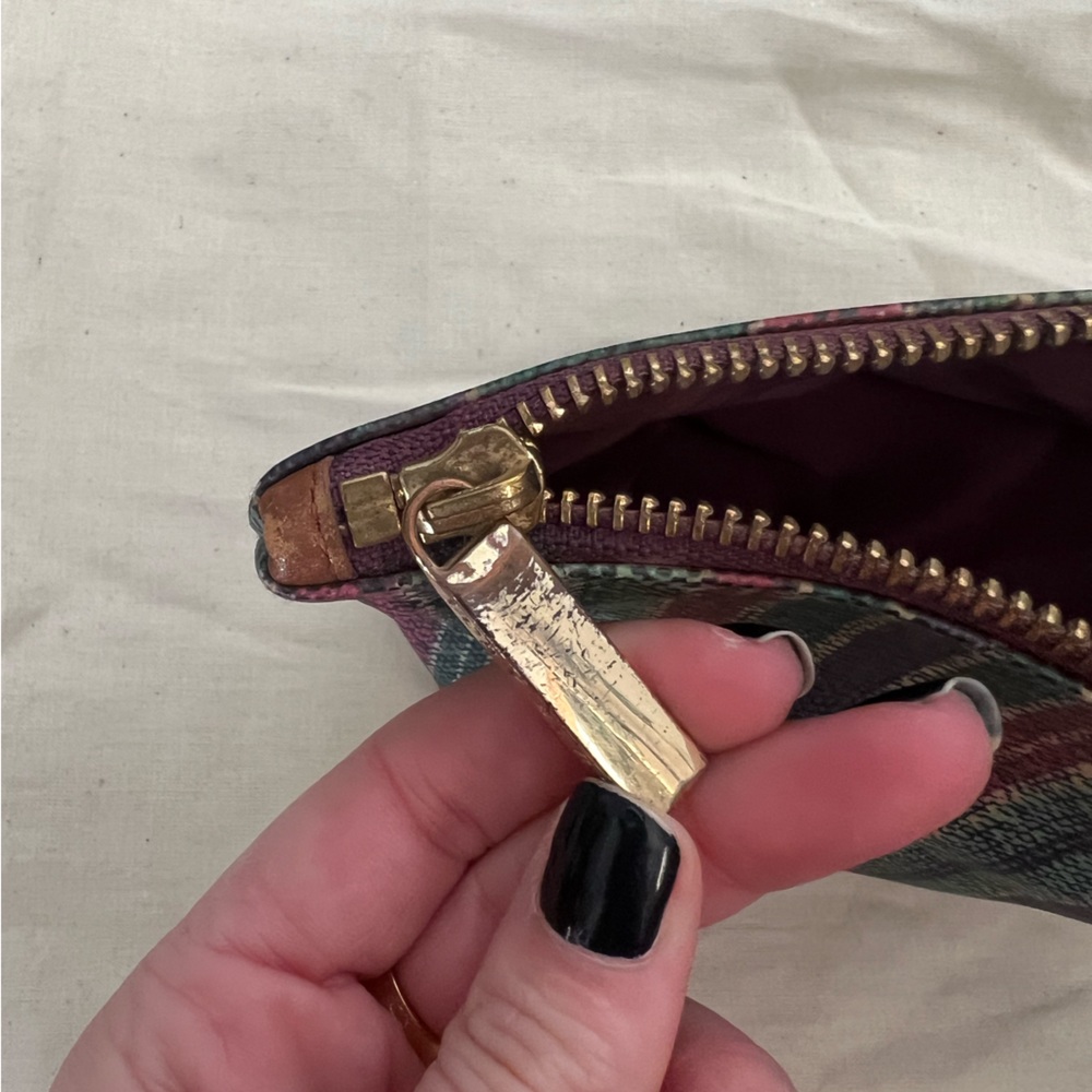 Tory Burch makeup bag - Picture 5 of 7